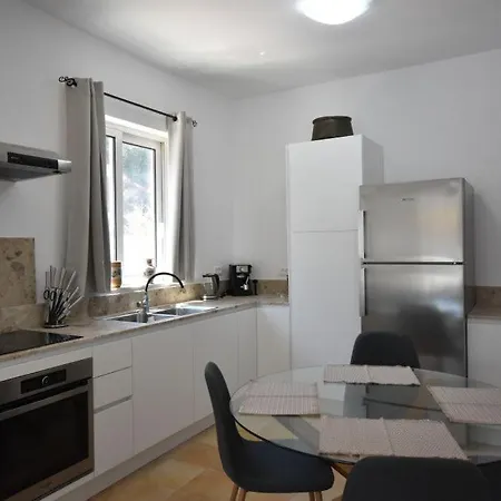 Sofia Near Faliraki Willa *