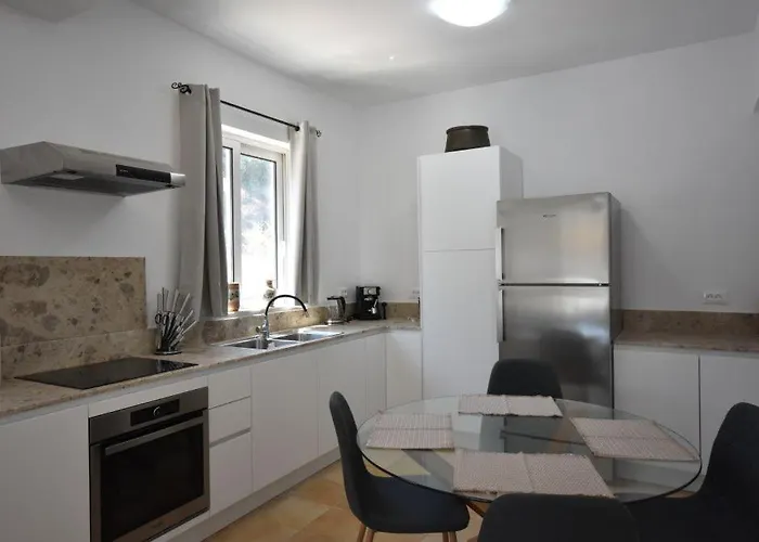 Sofia Near Faliraki 别墅 *