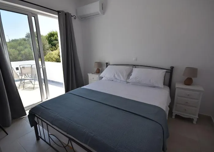 Villa Sofia Near Faliraki Kalithiész